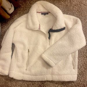 Size large Tommy Hilfiger faux fur Sherpa quarter zip jacket